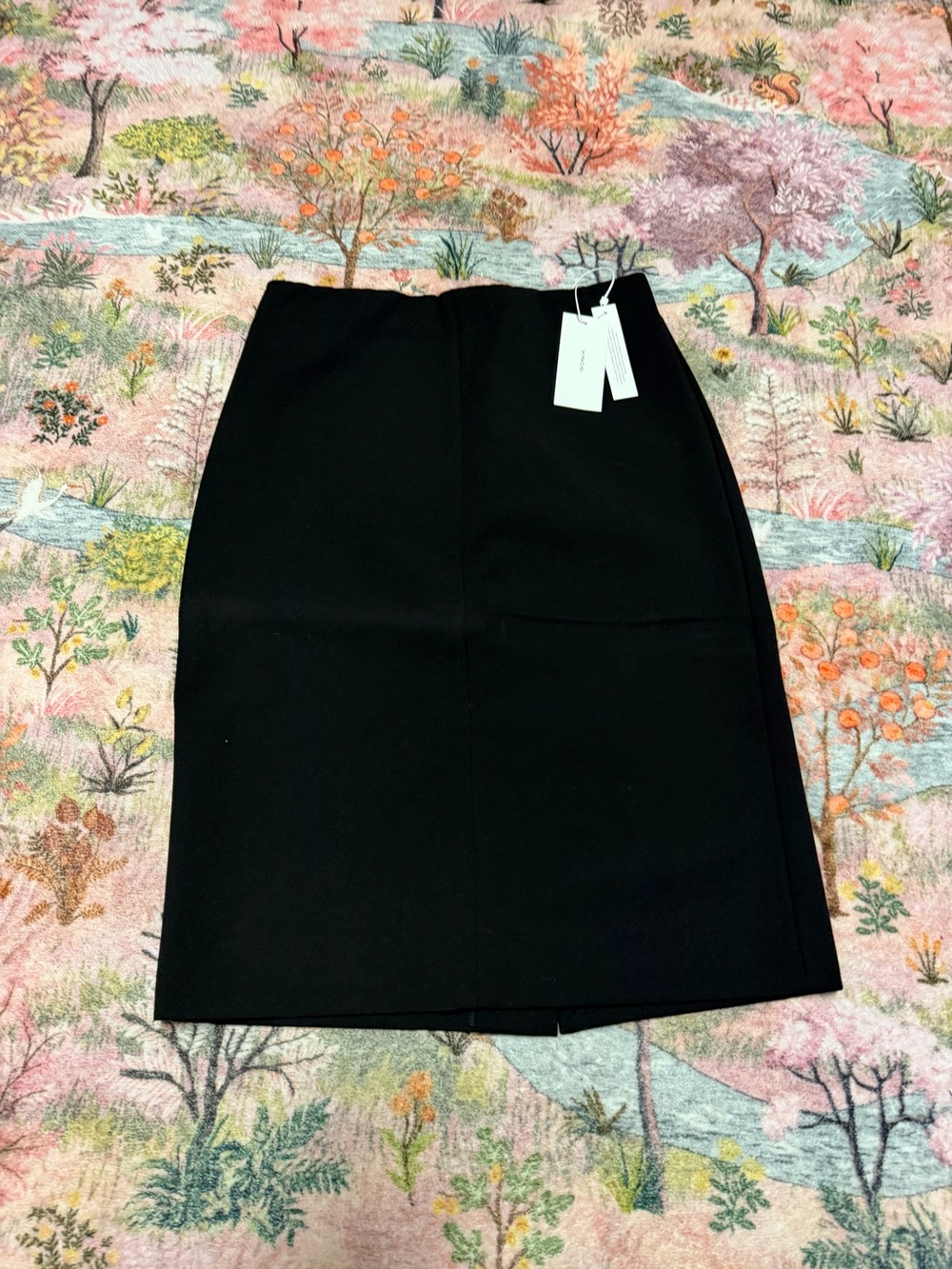 NWT VINCE Women's Pencil Skirt - Classic Straight Fit size 0